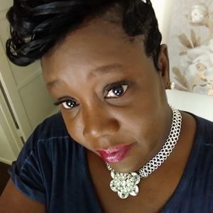 Meet your Posher, Loretta